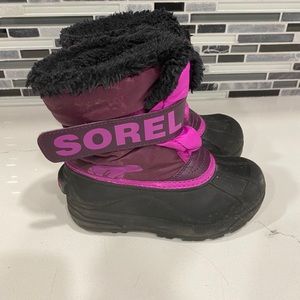 Kids sorel boots